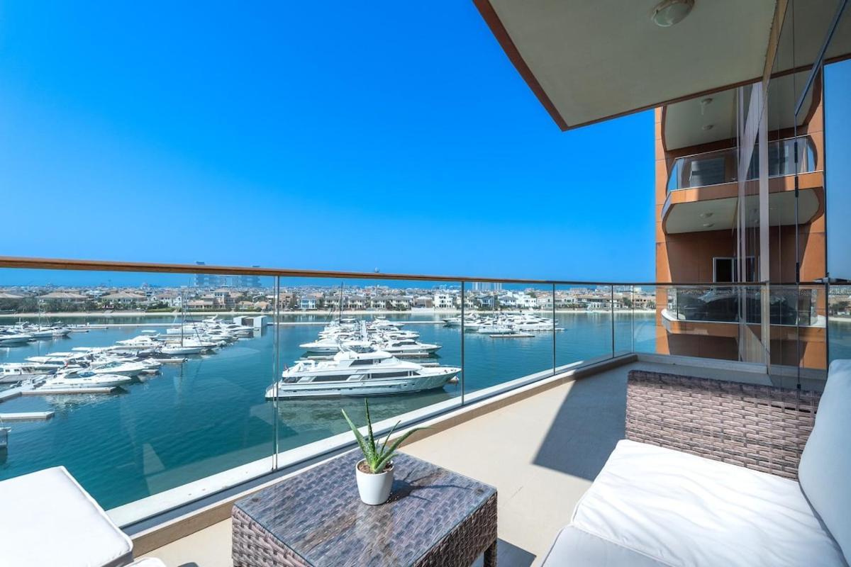 Serene 3-bedroom With Waterfront Marina Views In Palm Jumeirah *